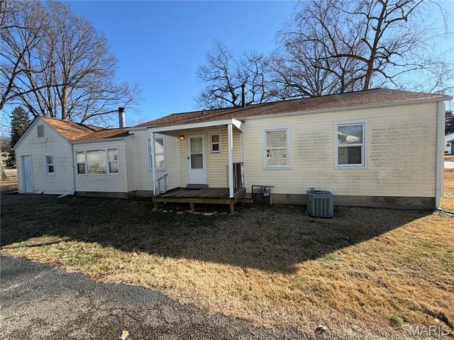 205 N Lafayette Street N, Florissant, MO 63031