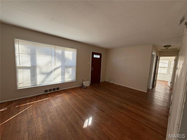 205 N Lafayette Street N, Florissant, MO 63031