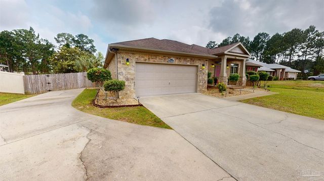 7445 Brevard St, Navarre, FL 32566