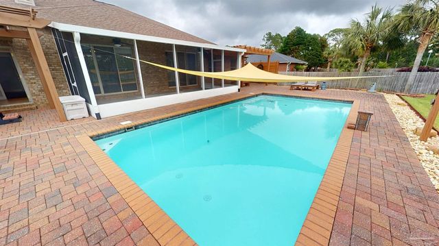 7445 Brevard St, Navarre, FL 32566