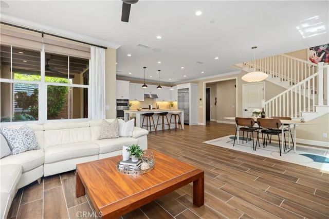 105 Yuba, Irvine, CA 92620