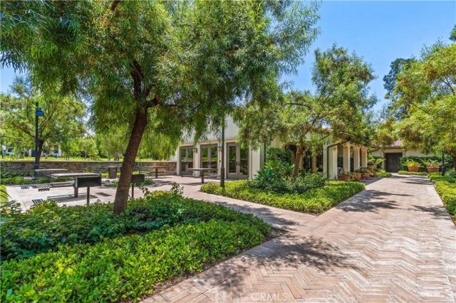 105 Yuba, Irvine, CA 92620