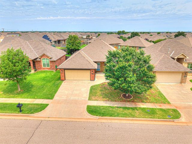 6405 NW 158th Terrace, Edmond, OK 73013