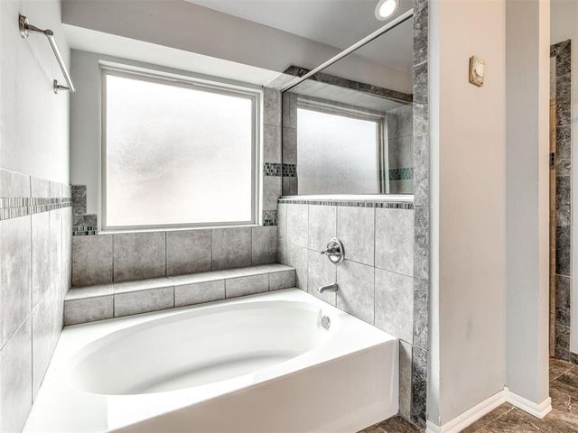 6405 NW 158th Terrace, Edmond, OK 73013