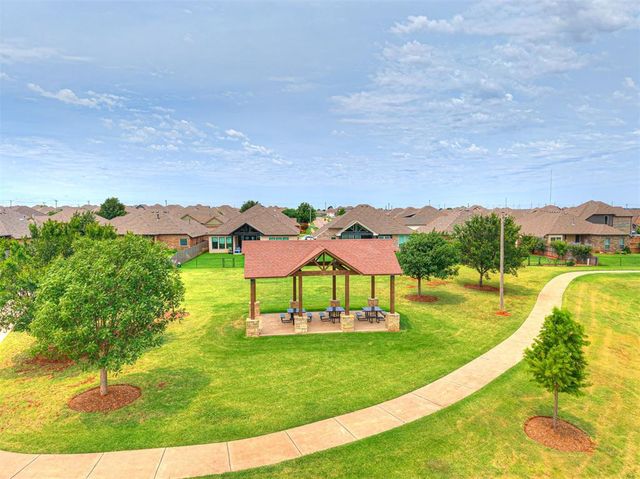 6405 NW 158th Terrace, Edmond, OK 73013