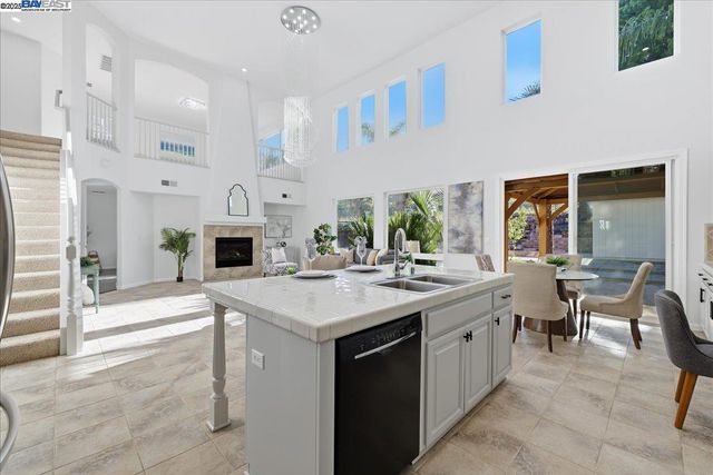 2455 Covelite Way, Antioch, CA 94531