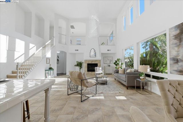 2455 Covelite Way, Antioch, CA 94531