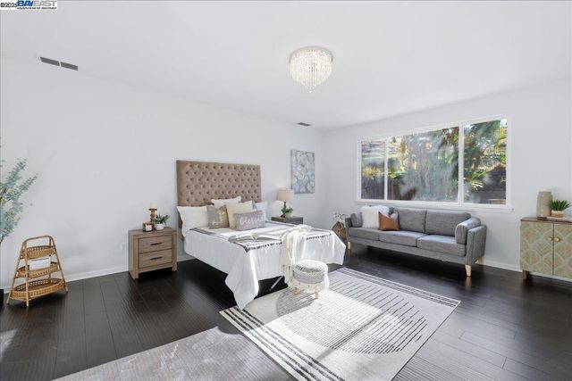 2455 Covelite Way, Antioch, CA 94531