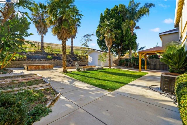 2455 Covelite Way, Antioch, CA 94531