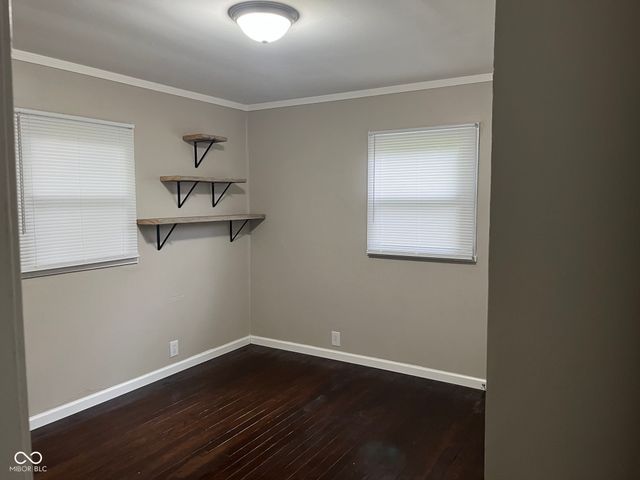 2326 Kessler Boulevard N, Indianapolis, IN 46222