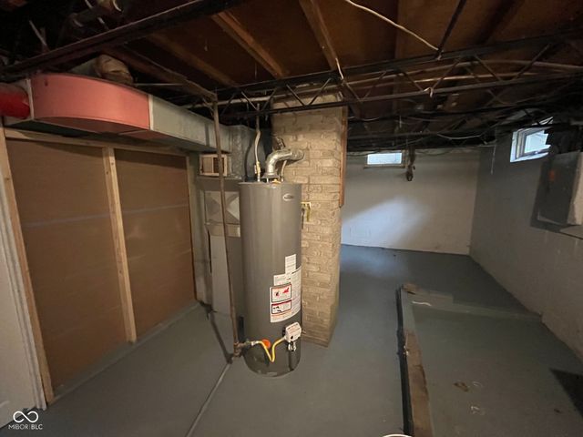2326 Kessler Boulevard N, Indianapolis, IN 46222