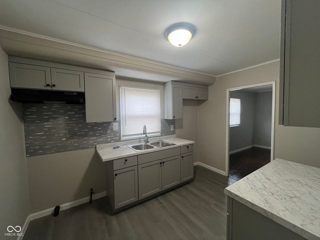 2326 Kessler Boulevard N, Indianapolis, IN 46222