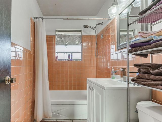 5300 S Land Avenue, Oklahoma City, OK 73119