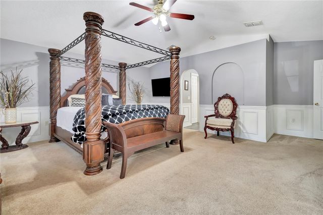 7642 PARK HILL AVENUE, Leesburg, FL 34748