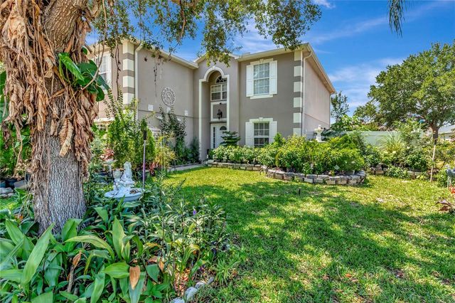 7642 PARK HILL AVENUE, Leesburg, FL 34748