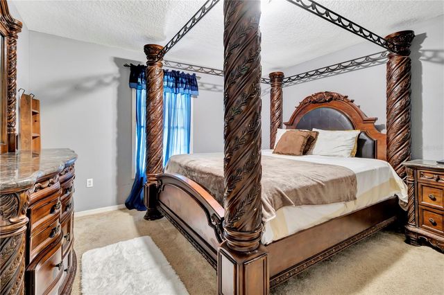 7642 PARK HILL AVENUE, Leesburg, FL 34748
