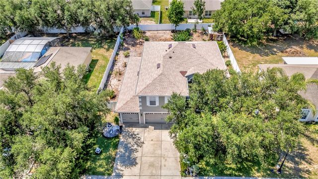 7642 PARK HILL AVENUE, Leesburg, FL 34748