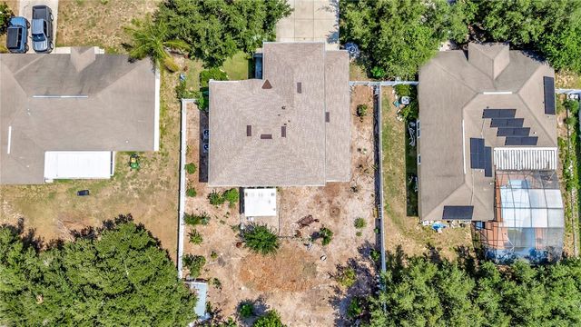 7642 PARK HILL AVENUE, Leesburg, FL 34748
