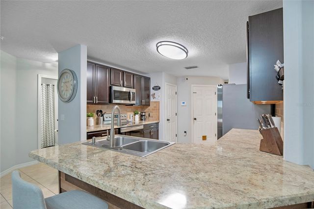 1763 WATERSIDE OAKS DRIVE, Orange City, FL 32763