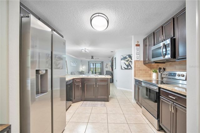 1763 WATERSIDE OAKS DRIVE, Orange City, FL 32763