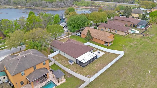 1763 WATERSIDE OAKS DRIVE, Orange City, FL 32763