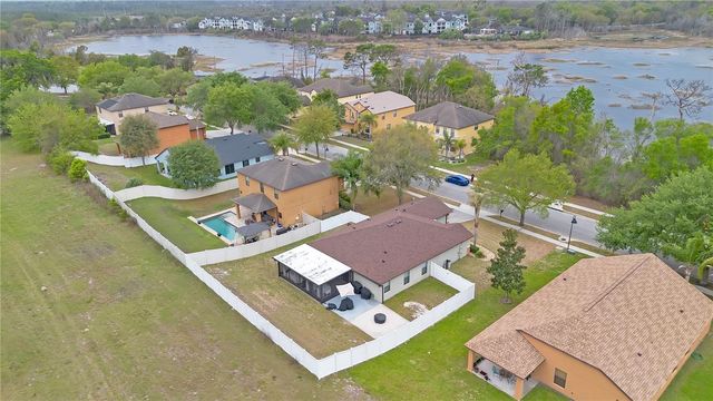 1763 WATERSIDE OAKS DRIVE, Orange City, FL 32763