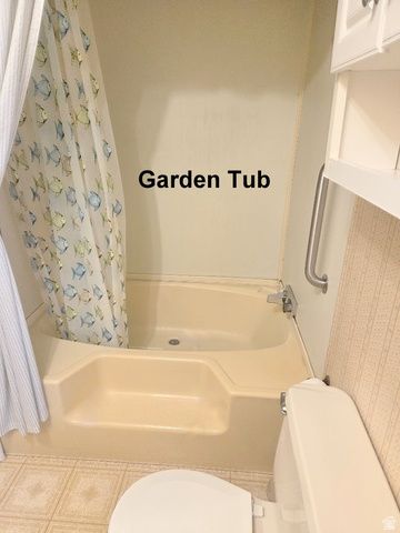 80 400 N. 500, Moab, UT 84532