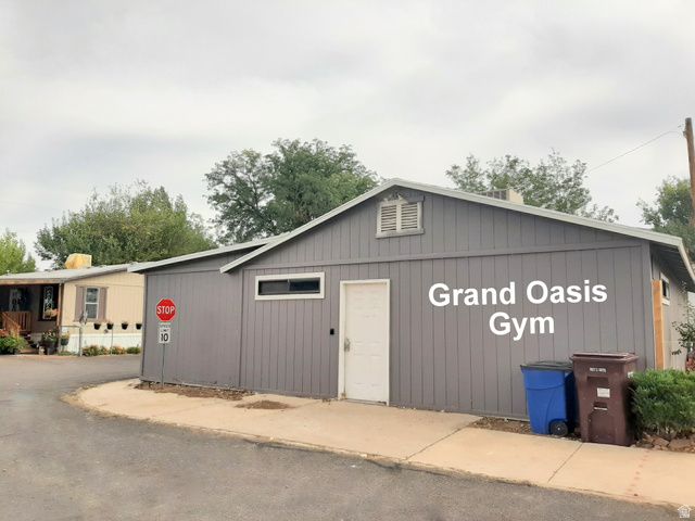 80 400 N. 500, Moab, UT 84532