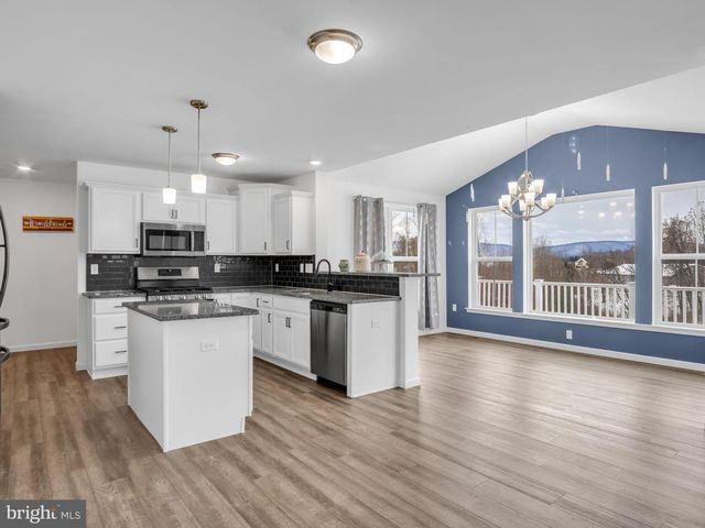 384 OLD IVY DR, Bellefonte, PA 16823