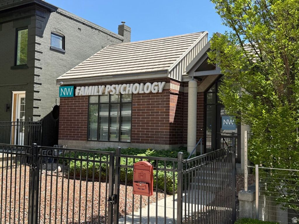 661 S 200 E, Salt Lake City, UT 84111 — exterior