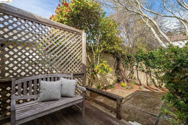 265 Purdue Ave, Kensington, CA 94708