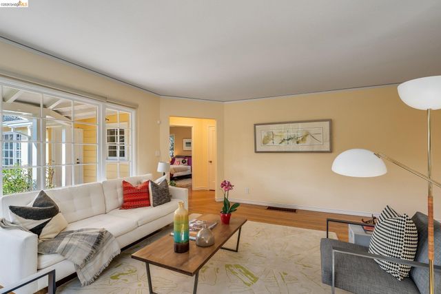 265 Purdue Ave, Kensington, CA 94708