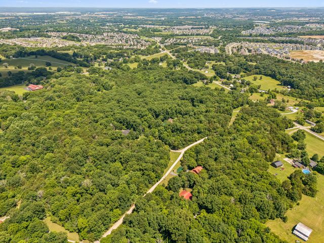 4300 Kedron Rd, Spring Hill, TN 37174