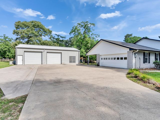 9644 Fosters Bend, Cleveland, TX 77328