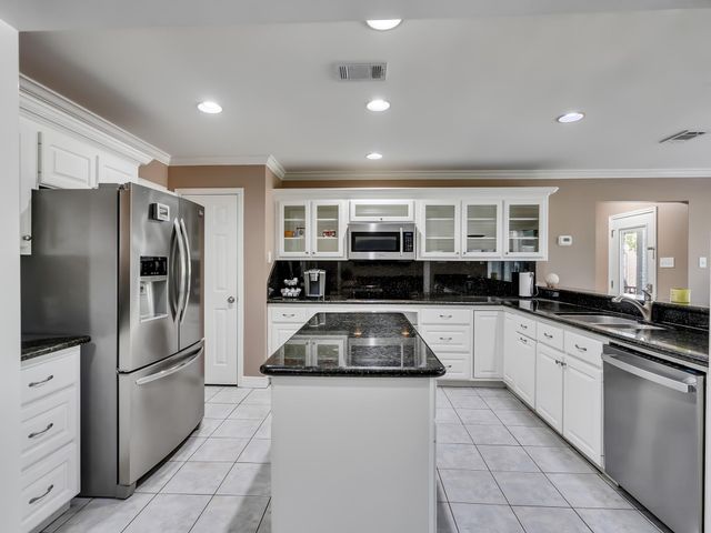 9644 Fosters Bend, Cleveland, TX 77328