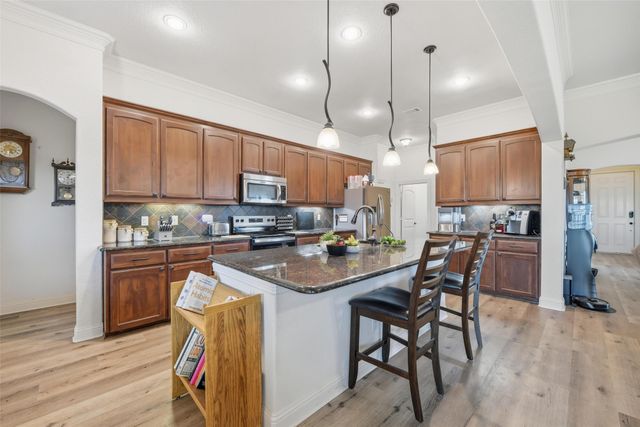 325 Montana Court, New Fairview, TX 76078