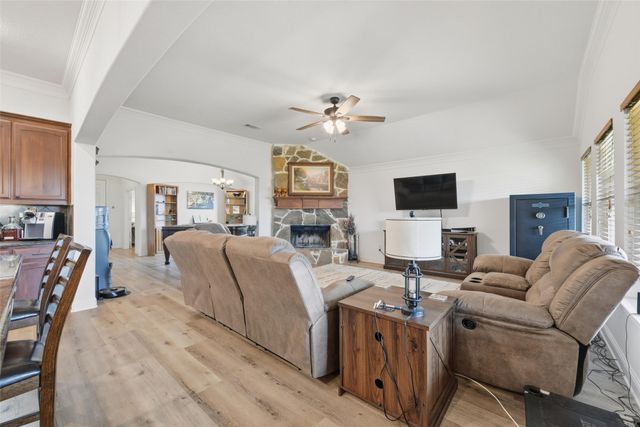 325 Montana Court, New Fairview, TX 76078