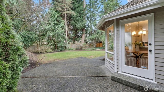 22113 NE 23rd Street, Sammamish, WA 98074