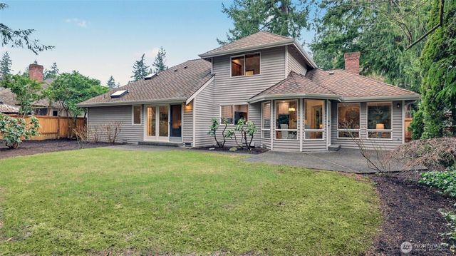 22113 NE 23rd Street, Sammamish, WA 98074