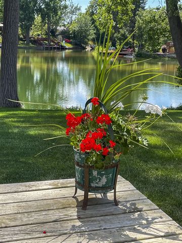 3880 N Big Spring Drive, Grandville, MI 49418