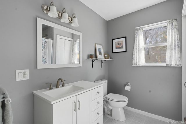 2151 State Route 52, Pine Bush, NY 12566