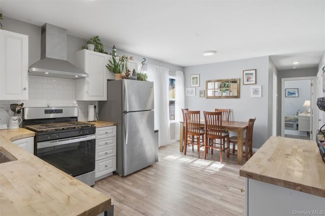 2151 State Route 52, Pine Bush, NY 12566