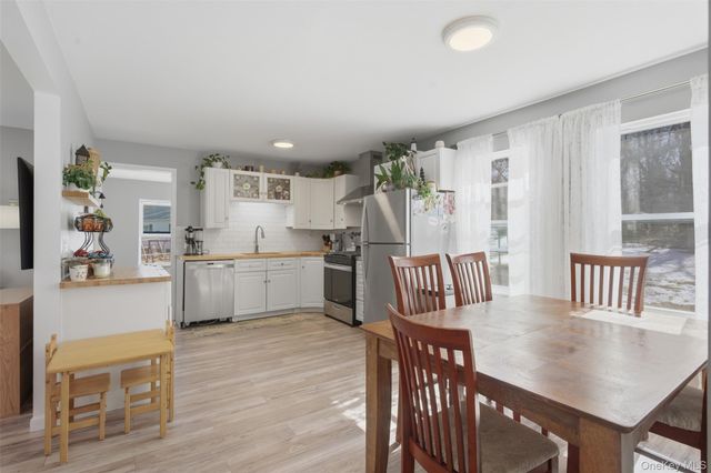 2151 State Route 52, Pine Bush, NY 12566