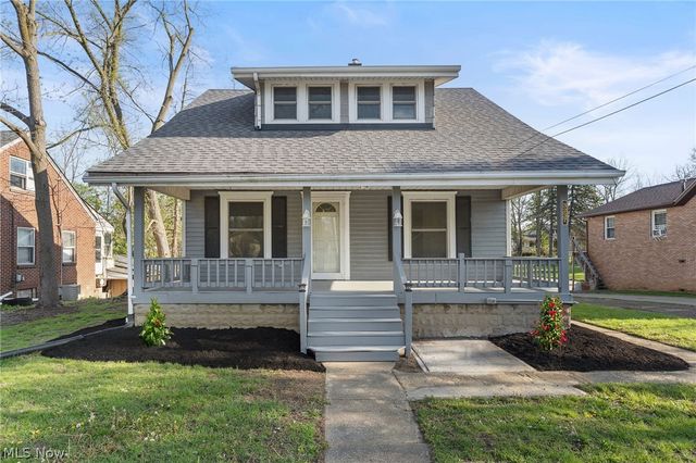 3237 State Street NW, North Canton, OH 44720