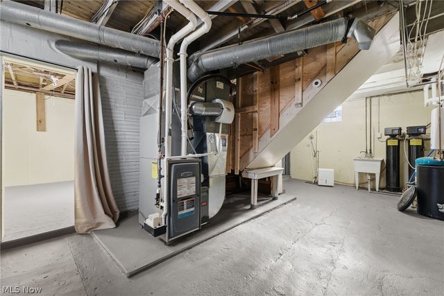 3237 State Street NW, North Canton, OH 44720