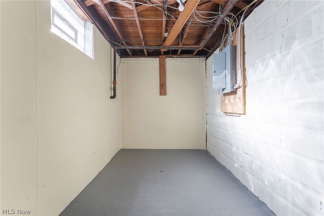 3237 State Street NW, North Canton, OH 44720