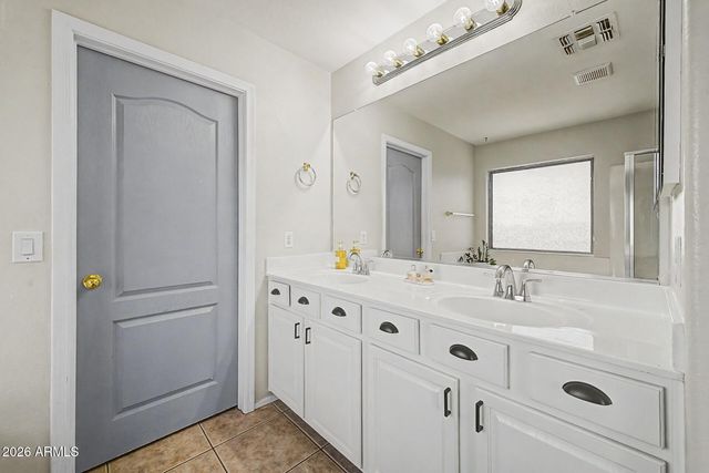 4071 E SUNDANCE Court, Gilbert, AZ 85297
