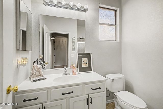 4071 E SUNDANCE Court, Gilbert, AZ 85297