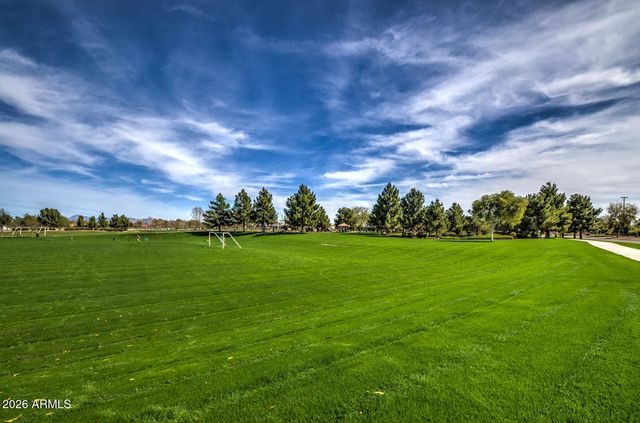 4071 E SUNDANCE Court, Gilbert, AZ 85297