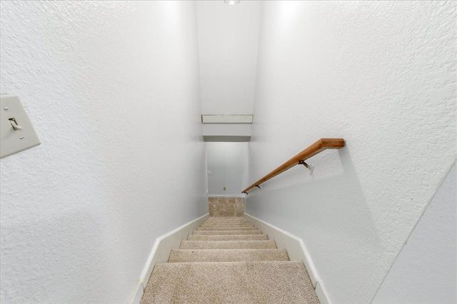 2686 S Whitney Blvd, Rocklin, CA 95677